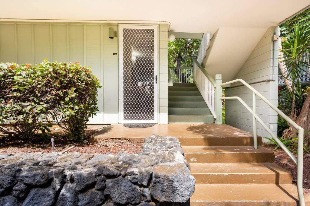 Downtown Hawaiian Paradise Condo With Hot Tub, Pool & Beach - Kona Islander Inn Kailua-Kona Exteriör bild