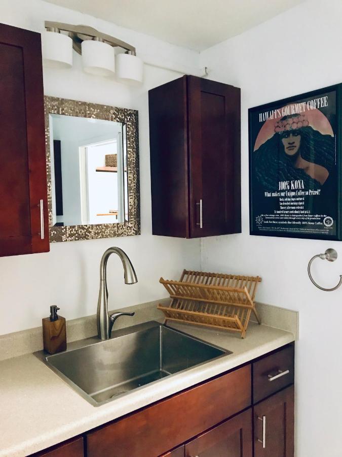 Downtown Hawaiian Paradise Condo With Hot Tub, Pool & Beach - Kona Islander Inn Kailua-Kona Exteriör bild