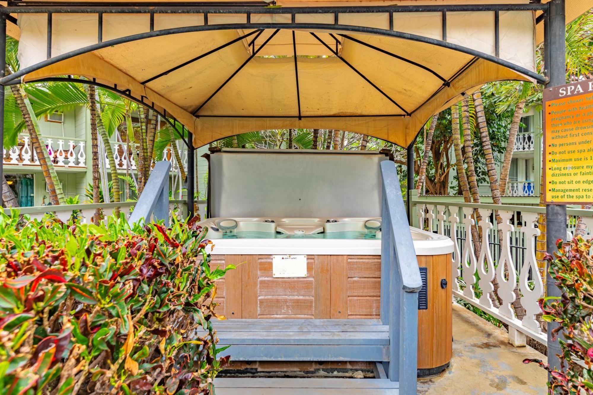 Downtown Hawaiian Paradise Condo With Hot Tub, Pool & Beach - Kona Islander Inn Kailua-Kona Exteriör bild