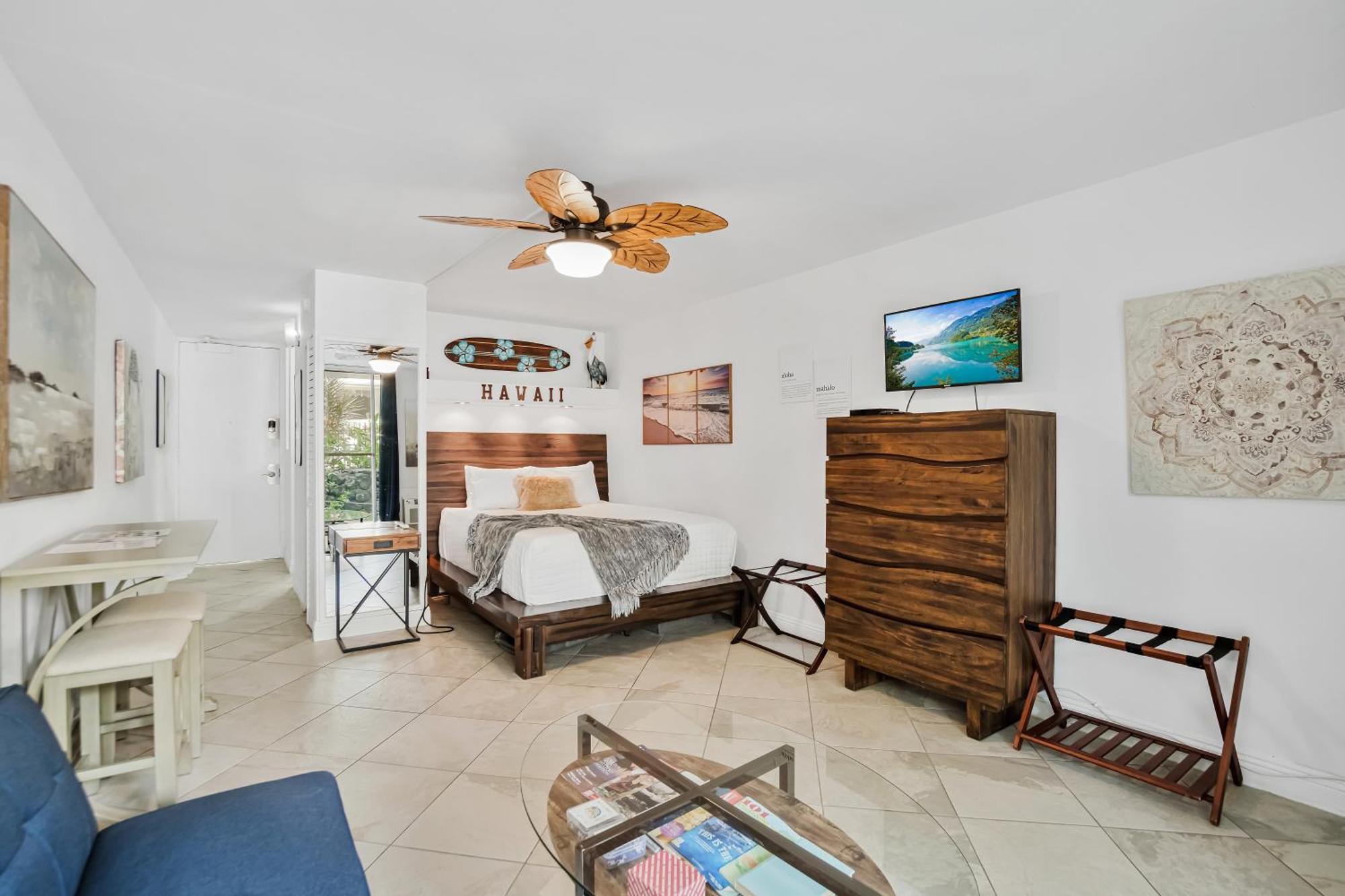 Downtown Hawaiian Paradise Condo With Hot Tub, Pool & Beach - Kona Islander Inn Kailua-Kona Exteriör bild